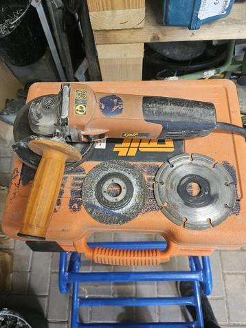 Spit haakse slijptol  beschikbaar voor biedingen