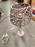 Leuke Tafel Lamp, Gebruikt, Hout, Ophalen of Verzenden, Landelijk