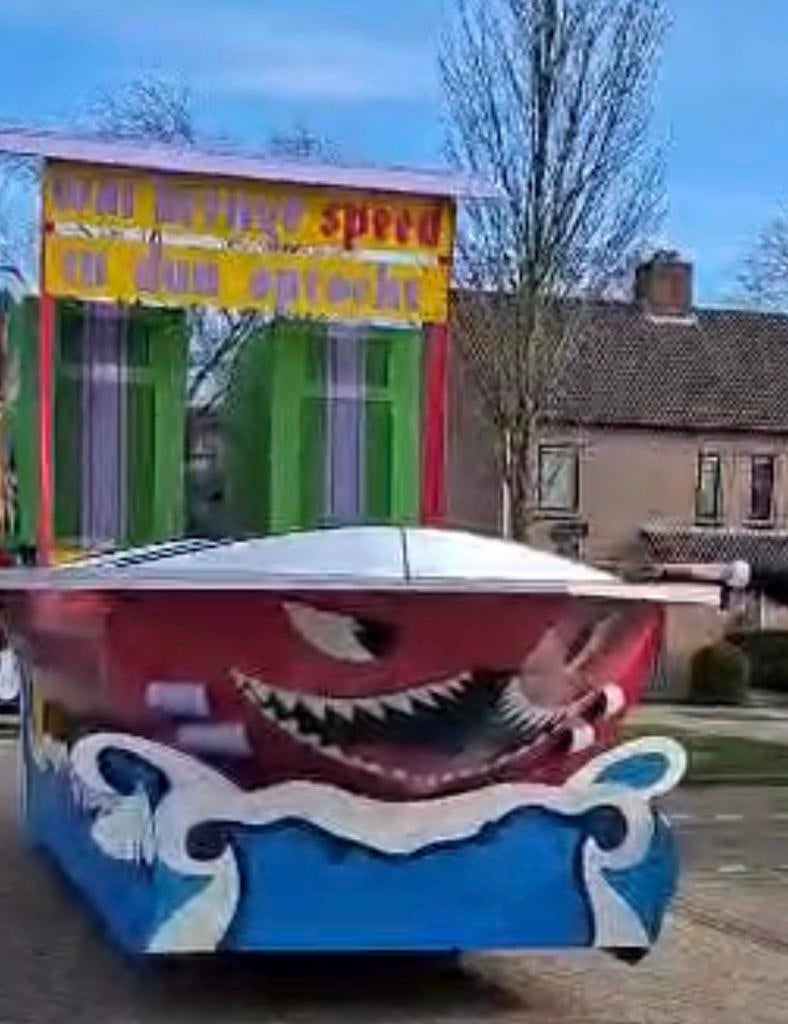 Carnavalswagen - Unieke creatie!, Ophalen, Gebruikt, Feestartikel, Carnaval