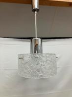 Vintage ijsglazen hanglamp met chroom afwerking, Ophalen of Verzenden, Gebruikt, Glas, Minder dan 50 cm