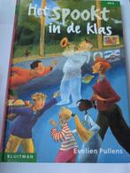 Het Spookt in de Klas - Evelien Pullens, Ophalen of Verzenden, Zo goed als nieuw, Evelien Pullens, Sprookjes