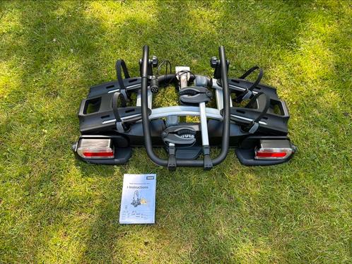 Thule Velocompact 925 kantelbare fietsendrager, Auto diversen, Fietsendragers, Zo goed als nieuw, Trekhaakdrager, 2 fietsen, Brede banden