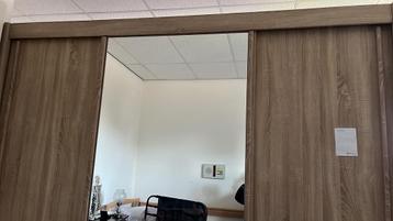 Kledingkast Rauch 250x225 licht eiken