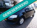 Volkswagen Fox 1.4i 75pk 4-Cilinder Stuurbekr. Voordelig rij, Voorwielaandrijving, 4 cilinders, 4 stoelen, Zwart