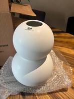 Nieuwe BOB vaas, Huis en Inrichting, Woonaccessoires | Vazen, Ophalen of Verzenden, Zo goed als nieuw, Wit, Minder dan 50 cm