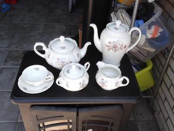 koffie servies Royal Mosa Maastricht beschikbaar voor biedingen