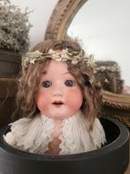 Antieke pophoofdje met bloemenkrans, Tuin en Terras, Bubbelbaden en Hottubs, Ophalen of Verzenden, Gebruikt