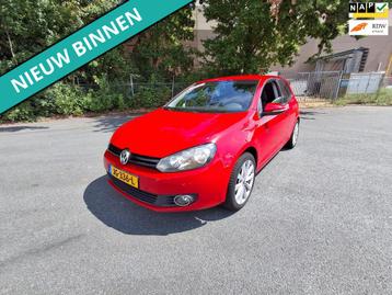 Volkswagen Golf 1.2 TSI Highline BlueMotion NETTE AUTO RIJDT beschikbaar voor biedingen