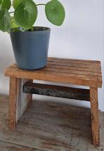 Houten krukje, Huis en Inrichting, Ophalen of Verzenden, Zo goed als nieuw, Hout