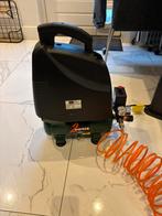 2-Force Compressor - als nieuw, Doe-het-zelf en Verbouw, Compressors, Gebruikt, 6 tot 10 bar, Ophalen of Verzenden, Minder dan 200 liter/min