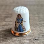 Vingerhoedjes verzamelen  - klederdracht  - vingerhoed, Ophalen of Verzenden, Zo goed als nieuw, Porselein, Nederland