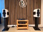 Kii Three system - speakers / controller / originele stands, Onbekend, Ophalen of Verzenden, Zo goed als nieuw, 120 watt of meer