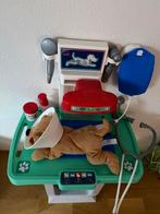 Dierenartsenpraktijk met accessoires, Ophalen of Verzenden, Zo goed als nieuw, Jongen of Meisje