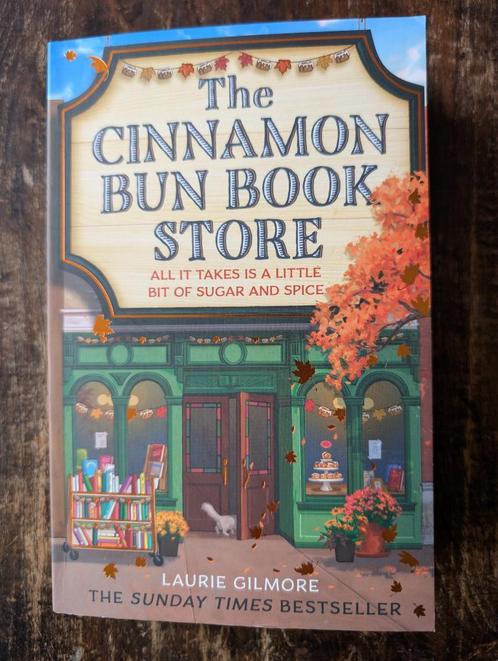 The Cinnamon Bun Book Store - Laurie Gilmore, Boeken, Taal | Engels, Zo goed als nieuw, Fictie, Ophalen of Verzenden