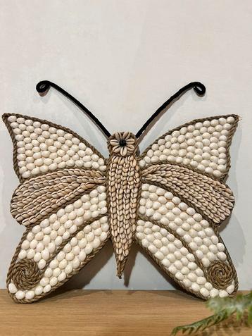 Schelpen vlinder wanddecoratie handgemaakt in Bali