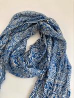 Prachtige SJAAL / STOLA blauw blockprint Batik Print etoile, Ophalen of Verzenden, Zo goed als nieuw, Maat 46/48 (XL) of groter
