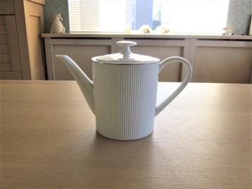 Arzberg Cannelee wit zilver lijntje thee-koffiepot D12 H16,5 beschikbaar voor biedingen
