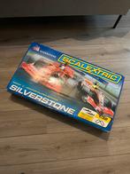 Scalextric Silverstone racebaan, Kinderen en Baby's, Speelgoed | Racebanen, Ophalen of Verzenden, Zo goed als nieuw, Racebaan