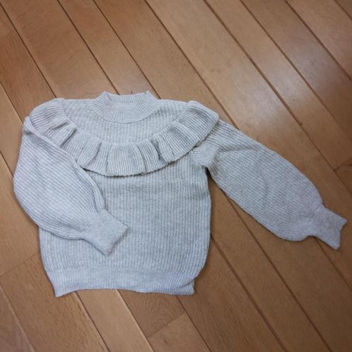 HEMA trui beige met ruche maat 110/116, Kinderen en Baby's, Kinderkleding | Maat 110, Zo goed als nieuw, Meisje, Trui of Vest