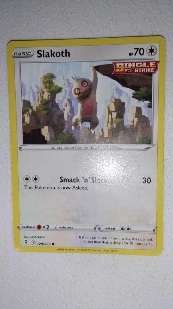 Slakoth - Pokémonkaart, Ophalen of Verzenden, Gebruikt, Losse kaart