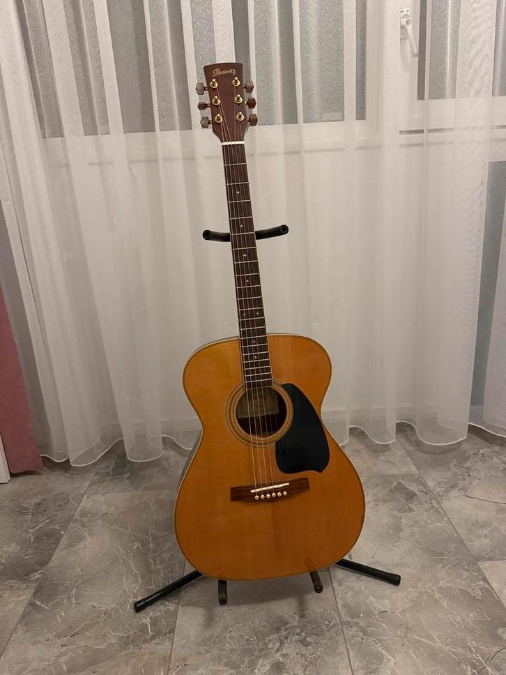 Ibanez Western Gitaar - Goede Staat!, Muziek en Instrumenten, Snaarinstrumenten | Gitaren | Akoestisch, Zo goed als nieuw, Western- of Steelstringgitaar