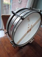 vintage snarentrom, Muziek en Instrumenten, Drumstellen en Slagwerk, Ophalen of Verzenden, Gebruikt, Overige merken