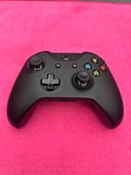 Wiress controller for Xbox One, Ophalen of Verzenden, Zo goed als nieuw, Controller, Xbox One