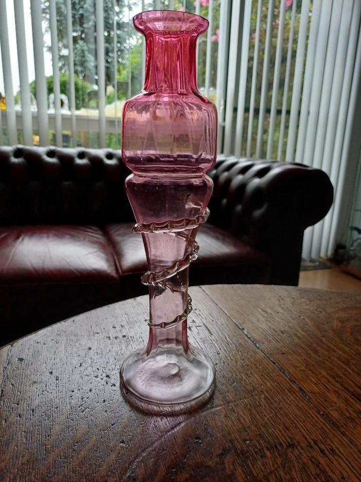 Cranberry glazen Vaas rose 32 cm hoog, Antiek en Kunst, Antiek | Glas en Kristal, Ophalen