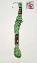 DMC mouline, groen 320, Mulhouse, France, Ophalen of Verzenden, Borduurgaren of Zijde, DMC