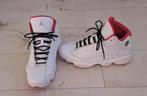 Witte Air Jordan 13 Retro - Maat 45, Kleding | Heren, Schoenen, Wit, Air Jordan, Ophalen of Verzenden, Sneakers of Gympen