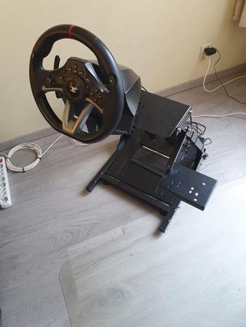 Race stuur + pedalen + standaard Playstation 4 beschikbaar voor biedingen