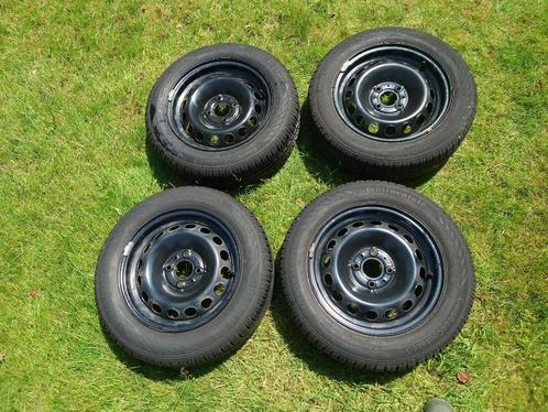 mooie set velgen met zomerbanden van Fiat 500., Auto-onderdelen, Banden en Velgen, Banden en Velgen, Zomerbanden, 14 inch, 175 mm