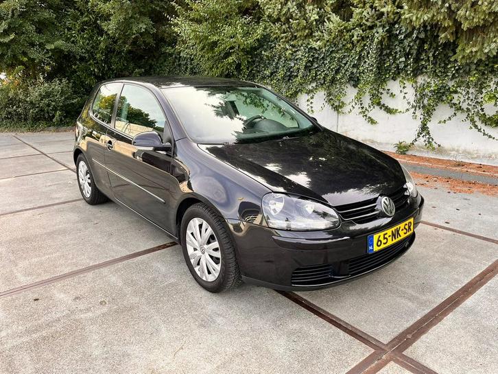 Volkswagen Golf 1.6FSI, Auto's, Volkswagen, Particulier, Golf, Benzine, B, Hatchback, Handgeschakeld, Origineel Nederlands, Zwart