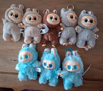 Labubu 17cm beschikbaar voor biedingen