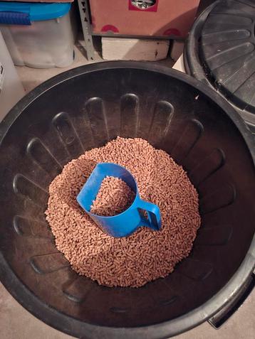 Pellets voor palletkachel te koop. beschikbaar voor biedingen