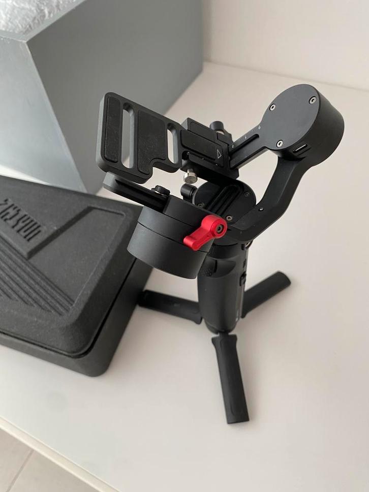 Zhiyun Crane M2 Gimbal – Zo goed als nieuw, Audio, Tv en Foto, Fotografie | Statieven en Balhoofden, Zo goed als nieuw, Minder dan 150 cm