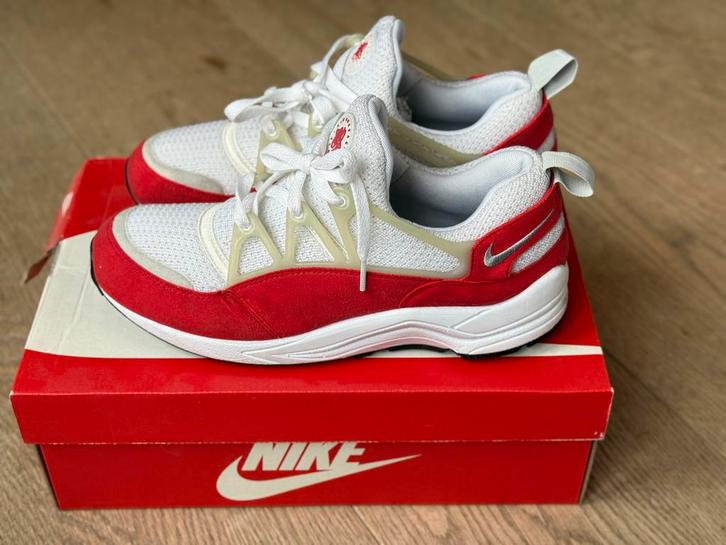 Nike Air Huarache Light Red - Maat 42,5, Kleding | Heren, Schoenen, Gedragen, Sneakers of Gympen, Overige kleuren, Ophalen of Verzenden