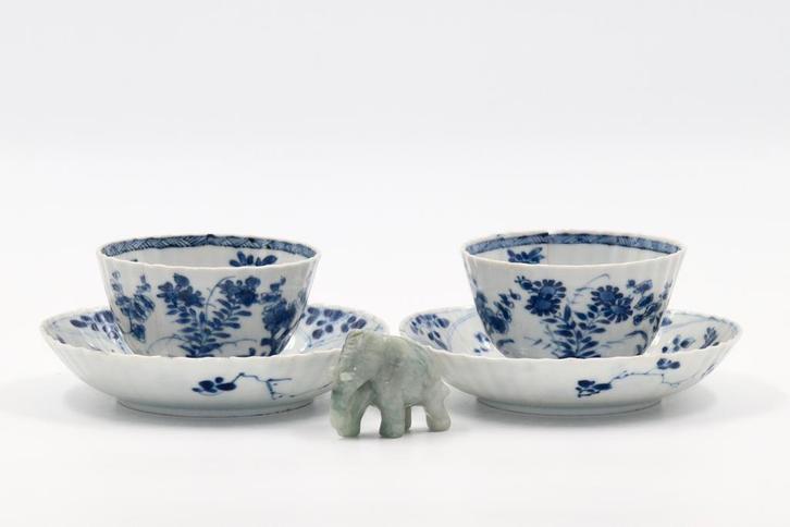 Chinees porselein | Kangxi 18e eeuw, Antiek en Kunst, Kunst | Niet-Westerse kunst, Ophalen of Verzenden