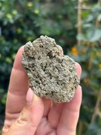 Pyriet Mineraal Stuk, Verzamelen, Mineralen en Fossielen, Ophalen of Verzenden, Mineraal