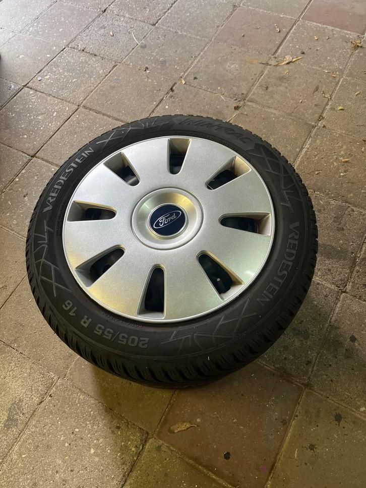 Ford Winterbanden met Velgen - 205/55 R16, Auto-onderdelen, Banden en Velgen, Banden en Velgen, Winterbanden, 16 inch, 205 mm