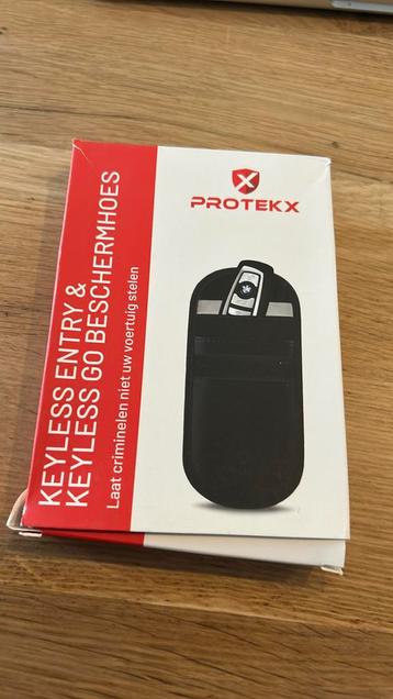 Protekx draadloze auto sleutel beschermhoes beschikbaar voor biedingen