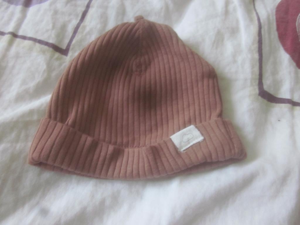Mooi nieuw oudroze mutsje H&M maat 56, Kinderen en Baby's, Babykleding | Mutsen, Sjaals en Wanten, Meisje, Nieuw, Ophalen of Verzenden