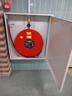 Brandslang haspel in kast, Ophalen of Verzenden, Gebruikt