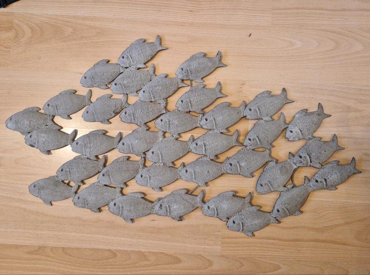 Wanddecoratie - Metalen Vissen School, Huis en Inrichting, Woonaccessoires | Wanddecoraties, Zo goed als nieuw, Ophalen of Verzenden