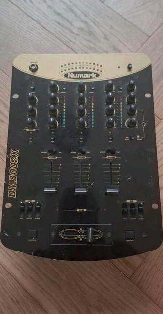 Numark  dm3002x beschikbaar voor biedingen
