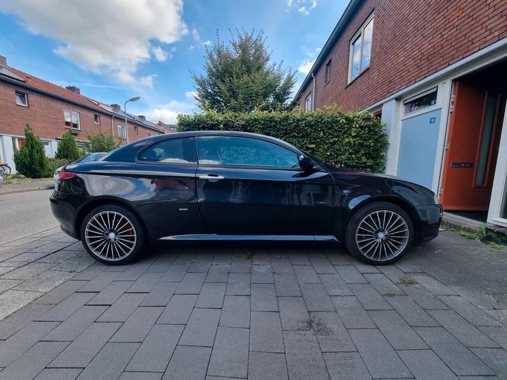 Alfa Romeo GT 1.8 TS 2007 Zwart, Auto's, Alfa Romeo, Particulier, GT, Benzine, E, Coupé, Handgeschakeld, Origineel Nederlands