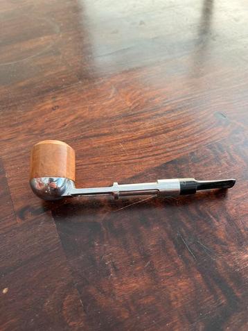 Vintage Pijp met Chrome Accenten beschikbaar voor biedingen
