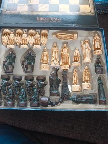 Lord of the rings Schaakspel  beschikbaar voor biedingen
