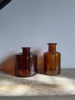 Bruine glazen vaasjes, Overige kleuren, Ophalen of Verzenden, Minder dan 50 cm, Glas