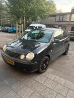 Volkswagen polo 2004, Auto's, Zwart, Handgeschakeld, Grijs, Particulier